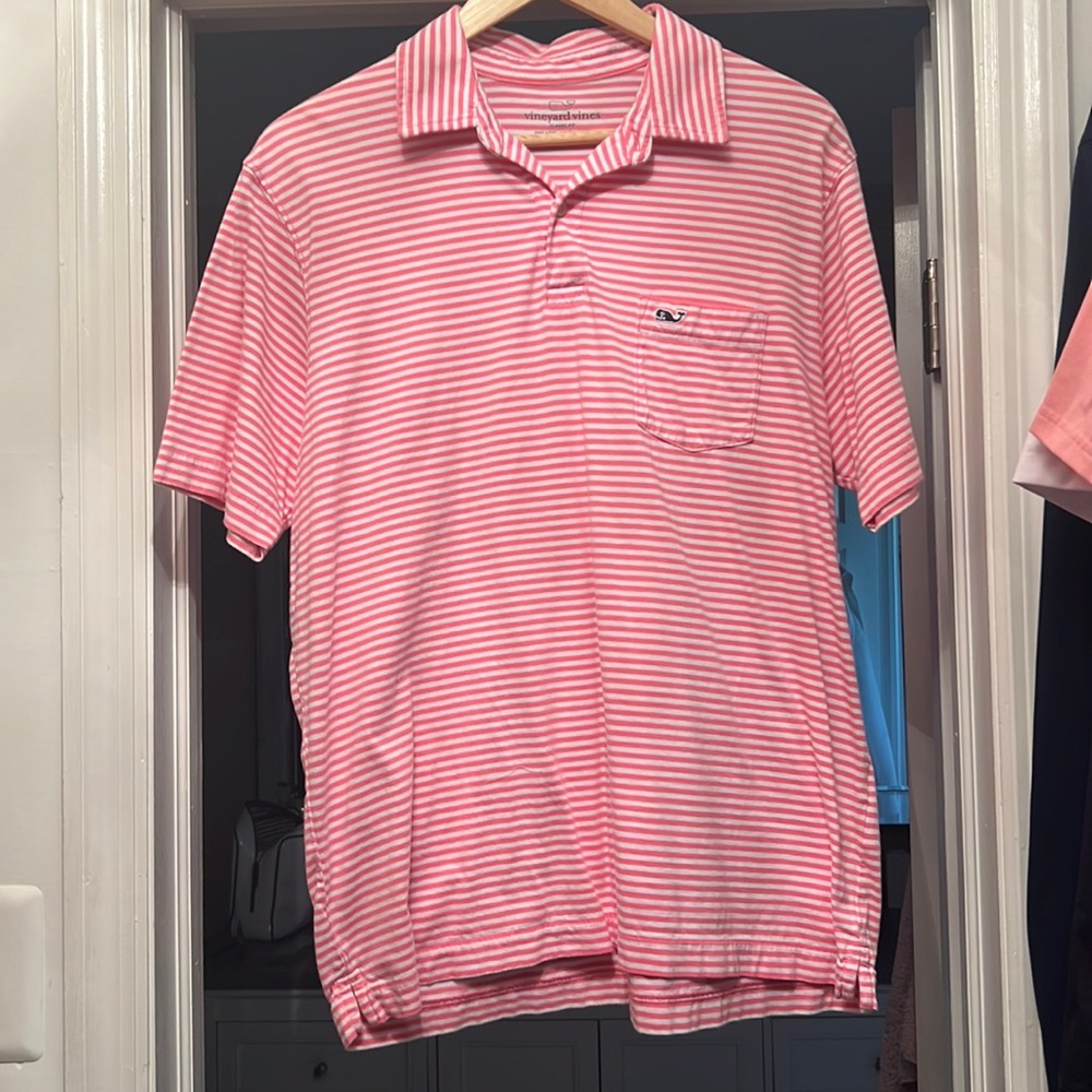 VV shirt